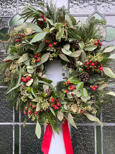 Load image into Gallery viewer, Happy Bees Christmas wreath workshop 2025